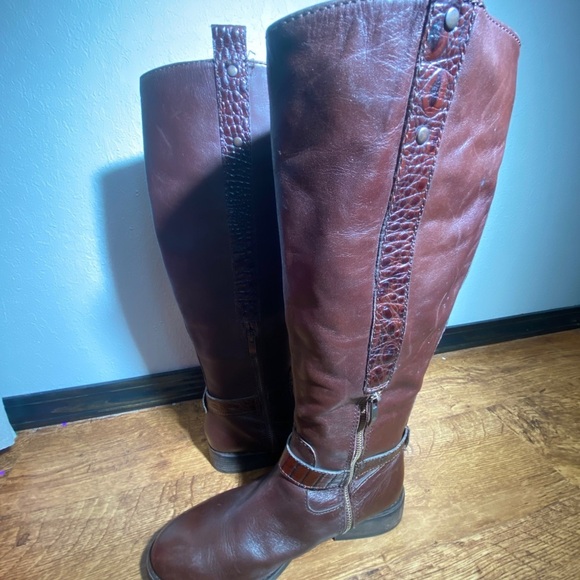 Vince Camuto Womes Boots Fantastic Sz 9.5 Leather - Picture 11 of 15